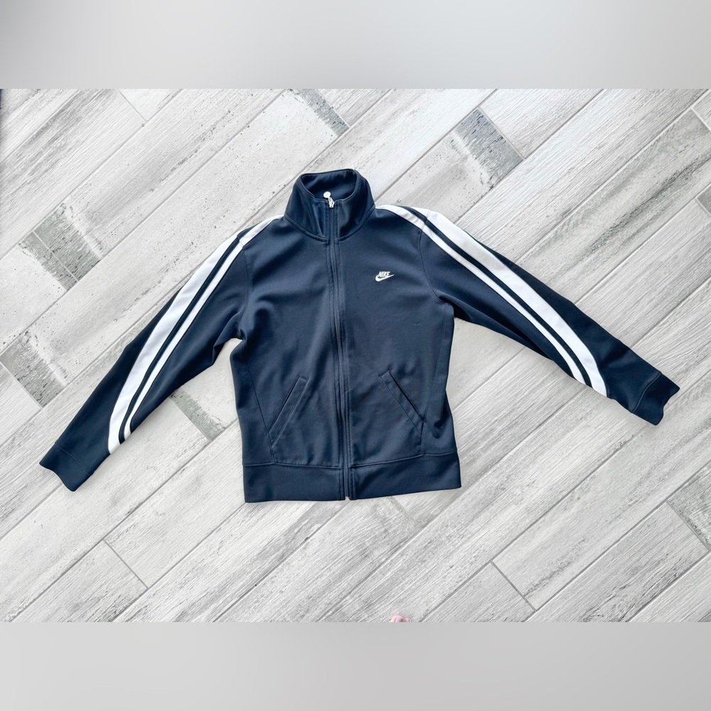 Nike Women's Track Jacket - size Medium 8/10